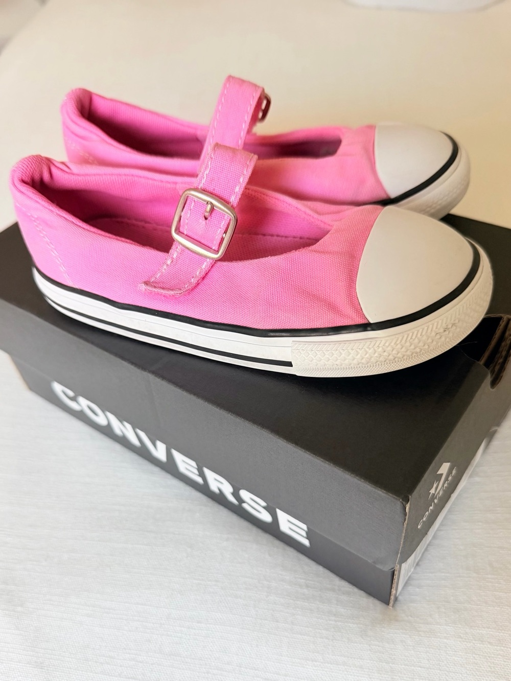 Converse Dainty Mary Jane Pink CTAS toddler size 9